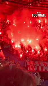 Legia Warsaw fans are going WILD inside Stamford Bridge 🤯 | Dream Team