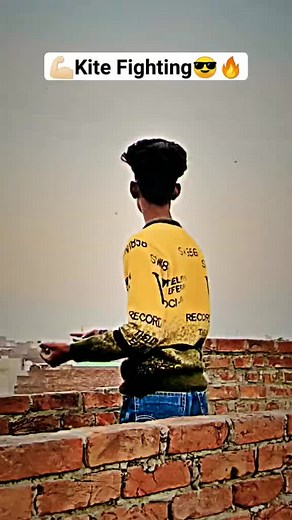 kite fighting 🔥🥵 #kitelover #kiteflying #kitefighting #patangbazi #patanglover #foryoupage #viralvideo #viraltiktok #500kviews #fffffffffffyyyyyyyyyyypppppppppppp