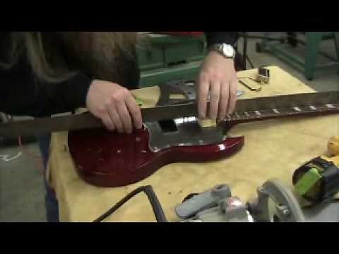 Jason Lollar / Lollar Pickups installs P90 pickups Part 1