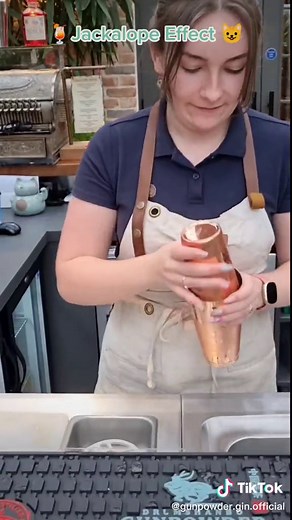 Creating the Perfect Cocktail with Aíne | Jackalope Effect Tutorial