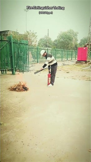 Fire Extinguisher Testing (CO2 Type)#industrialelectrician #fireextinguishers #trendingshorts