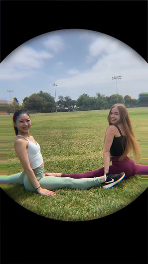 Your favorite flexible duo!! @Anna McNulty 💗💗
