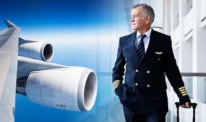 EasyJet pilot faces 'NIGHTMARE' of mid-air engine stall