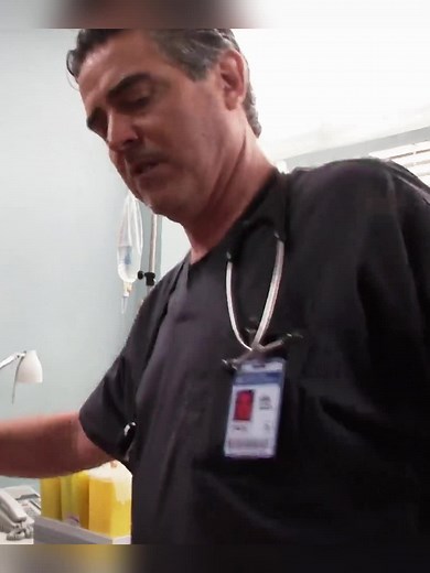 #untoldstoriesoftheer #erdrama #er #tvshow #fyp | no esta paralizado