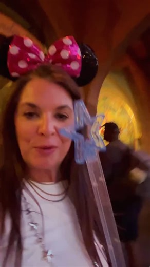 Eating inside Cinderella Castle really is as magical as it sounds ✨ From meeting princesses to dining in one of the most iconic spots in Magic Kingdom, Cinderella’s Royal Table is more than a meal — it’s an experience. Here’s what it’s actually like. #CinderellasRoyalTable #MagicKingdom #DisneyDining #DisneyExperience #marvelousmousetravels | Marvelous Mouse Travels