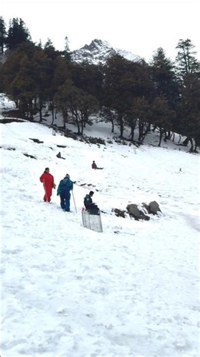 Solang Valley ❄️ Kullu Manali Himachal Pradesh #travel #short #india#manali #snow #vlog #mountains