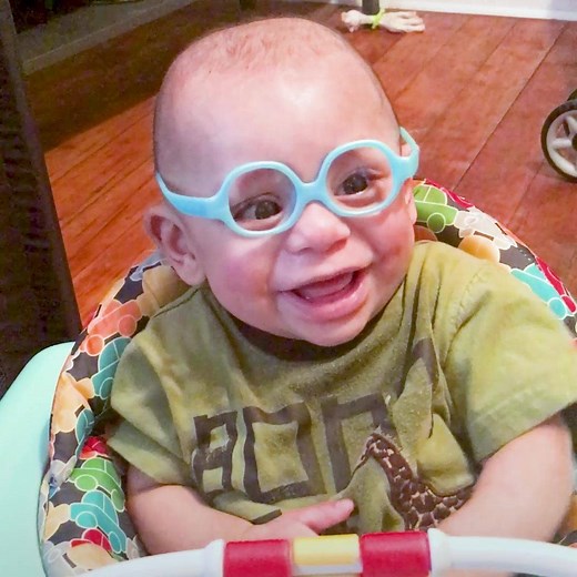 1.2M views · 3.2K reactions | THAT FACE! Watching these babies see clearly for the first time will melt your heart. ❤️ | LightWorkers | Facebook