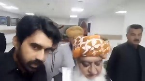 13K views · 193 reactions | ژڑ لہ بہ نو وس مژ د حلوا شہ پروگرام جوڑو بیا بہ پہ سنجیدگی سرہ ورتہ کشینو بل رکم بیا دئ نہ گاہیژی نس یہ د شلومبو ڈک دئ د ڈوڈئ بعد واک ھم نہ کوی | Sahibzada Hikmatullah | Facebook