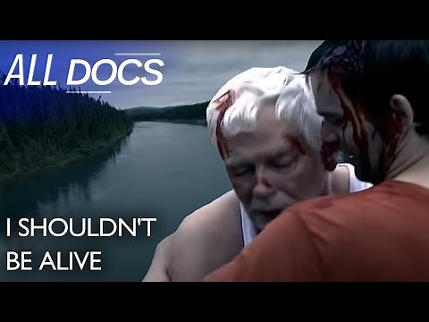 FATHER & SON Trapped Under The Ice In Alaska 🥶 | S02 E03 | I Shouldn't Be Alive | All Documentary