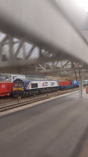 66780 delivers an 802 to Colwick Park. #oogauge #ColwickParkTMD #weathered #modelrailway #modelrailwaysuk #modelrail #modeltrains #modelbahn #modelrailways #scalemodel #scalemodelling #railway #train #trains #station #trainspotting #modeltrainstagram #railwayphotography #modelrailroad #railwayphotograph #freight #modelrailroading #railwaymodelling #modelrailwayscene #locomotive #ukrailscene #accurascale #hornby #modernimage #railway | Colwick Park TMD