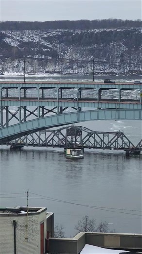 🌉Henry Hudson Bridge #Shorts #Henryhudsonbridge #Bridge ‪@EIGHTYSGUY‬