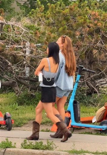 Ana Drago 🎨 (@drawbyanaa)’s videos with calgary - Tate McRae