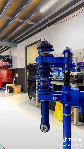 Top HD Coil Spring Compressor for 4x4 Recovery | Kingshocks & Foxshocks