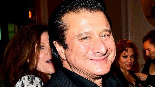 Who is Steve Perry's wife and how many times has he been married?