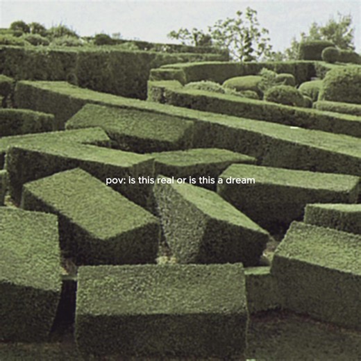 Exploring Dreamcore and Liminal Spaces