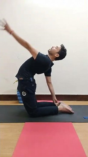 Camel Pose Variations & Modifications | Step-by-step | Master Praveen