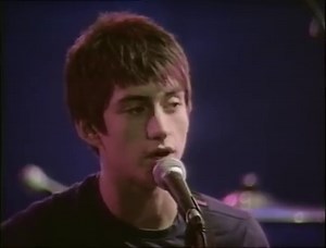 These are the 10 albums that inspired Lewis Capaldi the most