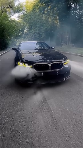 German bitch☠️🪬 on Instagram: "Why so beautifull🥹❤️‍🔥📈 #bmw #bmwmrepost #bmwgs1200 #bmwmbeast #bmwblog #bmw_m_nation #bmw335i #bmw335i #bmwrninet #bmwm4competition #bmw❤️ #bmwm5competition #bmw1200gs #bmwclubofficial #bmwe #bmwmrepost #bmwe30 #bmwm #vandi #vandibranthanmar #vandipranthanmar #vandibhranthanmar #vandipranthan #vandilokam #vandilokham"