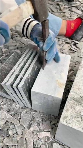 This is how I chisel natural granite thin panels—one strike at a time🔨🪨👌