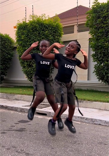 Amapiano Dance Duo Featuring @princesslatyfa