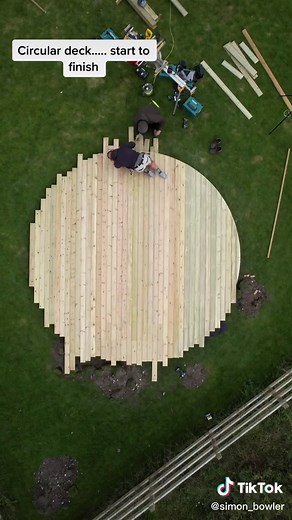 Building a Circular Deck: Step-by-Step Guide