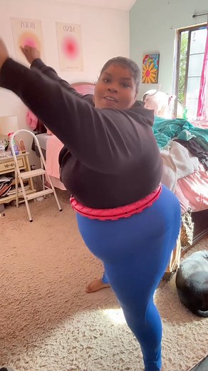 Working on getting my 5th link off 🤭 I’m so proud of myself. if you’ve been looking for something fun and easy to start your journey… this is it. If I can stay disciplined with this, you definitely can too. Link is in my bio & you can use my code: CARMEN10 to save some coins 💖✨” | Carm.elisabeth