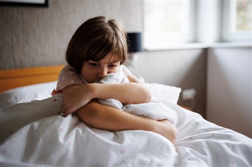 Voici pourquoi certains enfants recommencent à faire pipi au lit après 5 ans