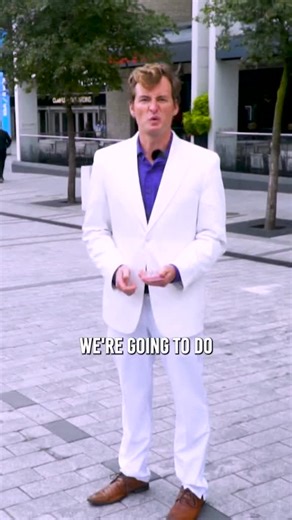 Mind-Reading Magic Show: A Mean Magician's Trick