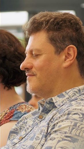 Echoes off the Pages - Kate Arnold