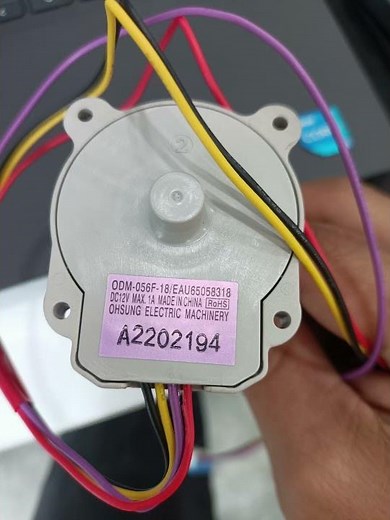 E FF Error , LG Refrigerator Error code E FF, Fan motor freezer defect.