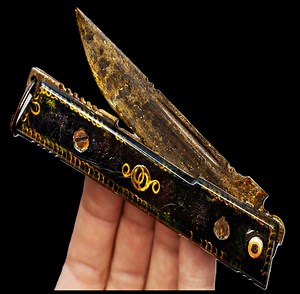 37K views · 1K reactions | Rare Vintage Switchblade Knife Restored | Pretty Restoration | Facebook