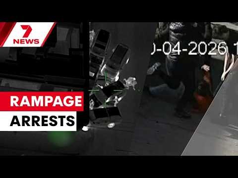 Police swoop on teen gang wanted over crime that stunned Victorian police commissioner | 7NEWS