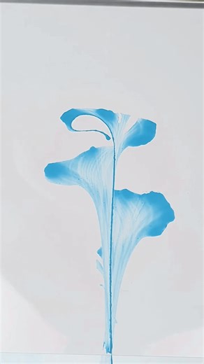 Exploring Disneyland Paris: New World of Frozen