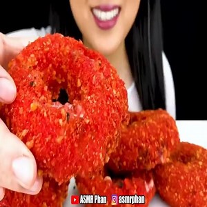 CHEESY MOZZARELLA HOT CHEETO ONION RINGS - ASMR Crunchy Eating Sounds - Recipe #ASMR #FoodASMR | Food ASMR