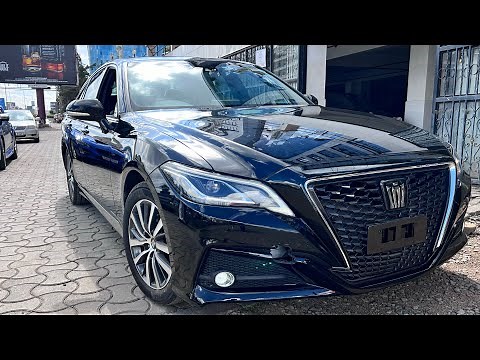Why The 2018 Toyota Crown is A Game-Changer:A Detailed Review