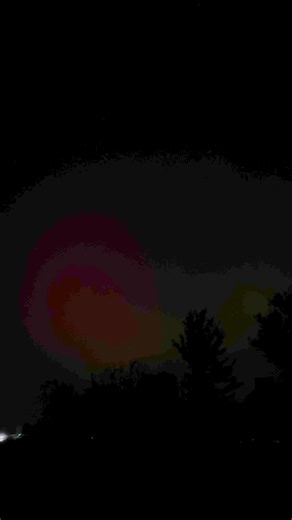 12K views · 207 reactions | The northern lights near Fort Wayne, Indiana on Thursday night 朗 | Indiana Weather Network | Facebook