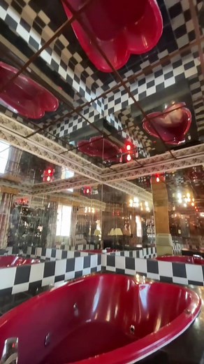 A Pretty Cool Hotel Tour Reviews