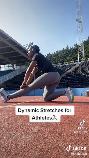 Here are 6 dynamic stretches I include in my warm up before I start my drills💪🏾🏃🏾‍♀️ #athletics #trackandfield #track