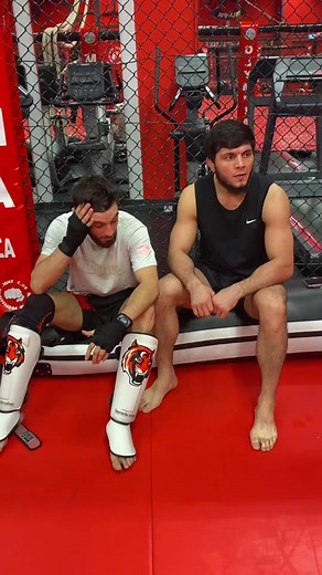 Boxing Training Techniques in a Gym Setting | TikTok