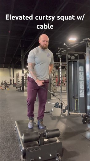 Elevated Curtsy Squat w/ Cable