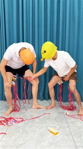 ✅ Bottle Flip Comedy Game || A very fun game. #funny #comedy #funnymoments @topfans | FunqY