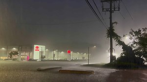 13K views · 203 reactions | TAKE A LOOK: WMAR-2 News' Jack Watson gave us a view from Cockeysville. Please continue to shelter in place. Stay with our live coverage as we continue to monitor all areas impacted by the severe weather. If you have any photos or videos you can safely share with us, comment below. https://www.wmar2news.com/live2 | WMAR-2 News Baltimore | Facebook