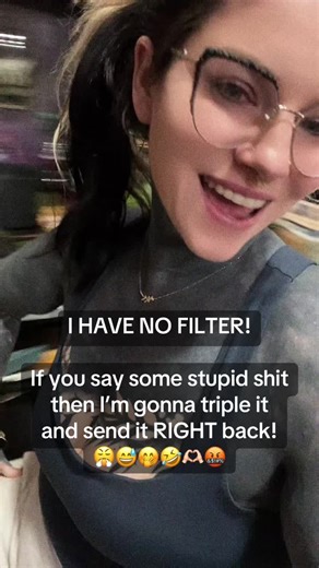 🤭