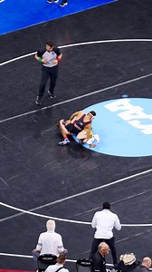No. 8 at 125 lbs Caleb Smith secures the takedown in SV to clinch a spot in the next round of the #NCAAWrestling Championships ⏩#B1GWrestling x Nebraska Wrestling | Big Ten Network