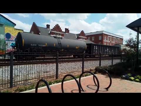 CSX 7327 Mixed Freight Train 🚆 🛤🛤🚦🚆🚆🛤 Downtown Marietta Georgia RXR CSX Railroad