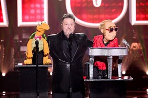 Terry Fator Impersonates Elton John in 'AGT: All-Stars' Early Release Clip