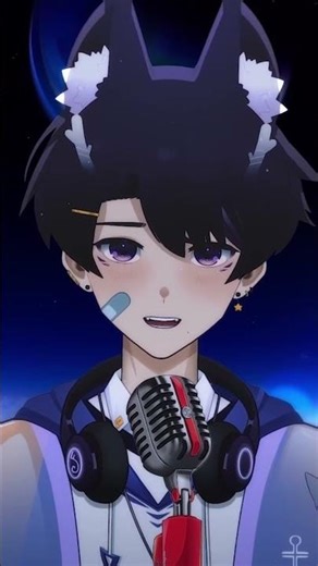 short cover [Clockwork - Laufey]