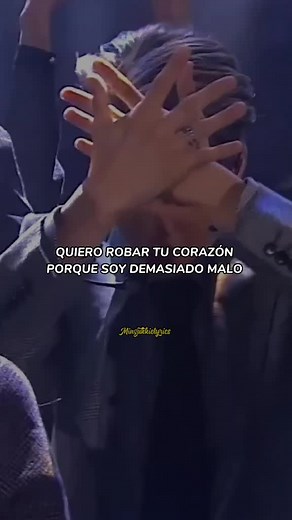 Letra completa de 'MMM' de Kai en español