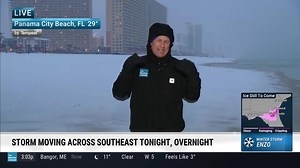 UNREAL!!!!! Once in a lifetime snowstorm in PANAMA CITY BEACH, FLORIDA! As a Floridian, this is probably the craziest and coolest liveshot I've ever seen on The Weather Channel | Chris Bruin