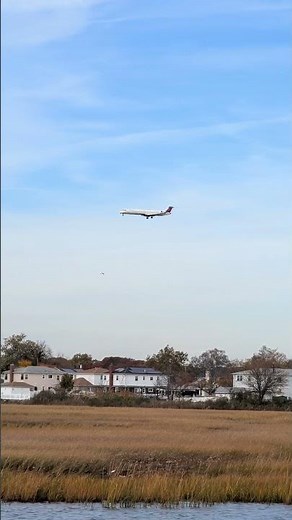 Delta Air Lines Bombardier CRJ-700